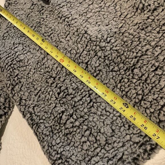 North & Acrux fleece pull over. - Picture 7 of 12